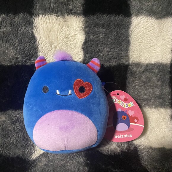 Squishmallows Other - Selznick 5 Inch Valentines Day Monster Squishmallow